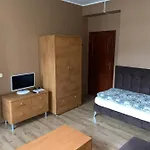 Kro Kadar *