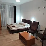 Mini-hôtel Kadar *