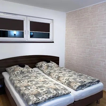 Inn Kadar *