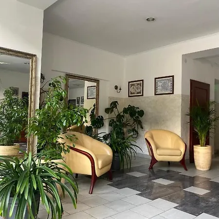 Inn Kadar *
