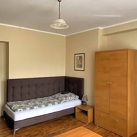 Πανδοχείο Kadar *